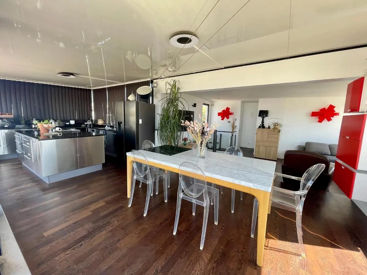 Apartment Unique! Appart Toit Terrasse - 100M Mer Marseille France